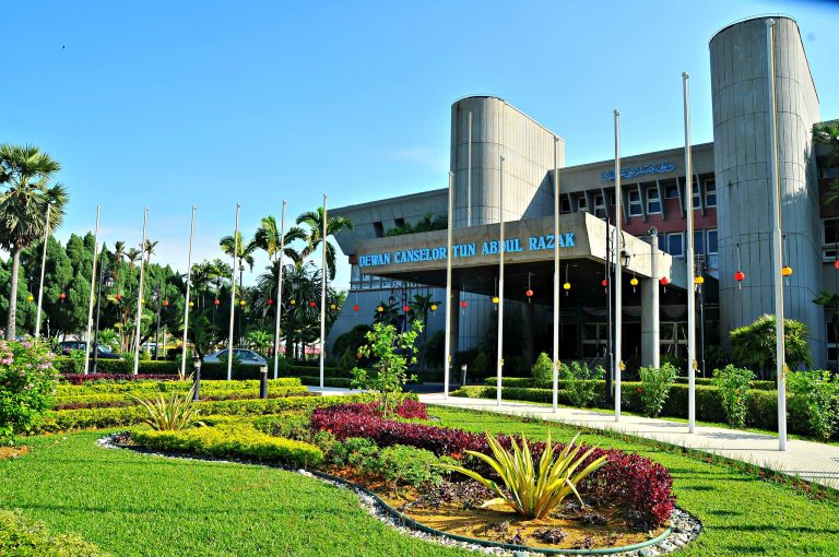 Universiti Kebangsaan Malaysia